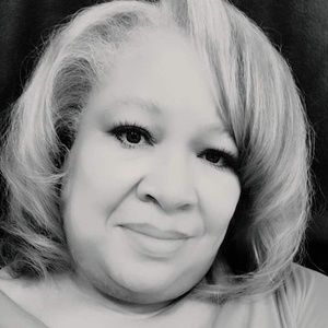 Meet your Posher, J m vanessa